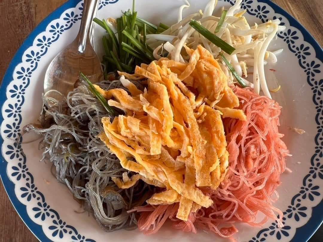 ผัดหมี่ หัวรอ